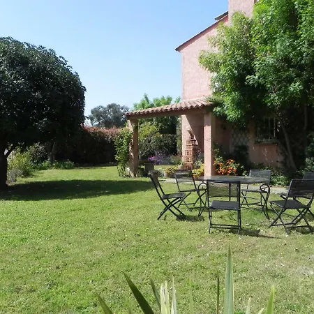 Le Clos Des Vignes Raphael