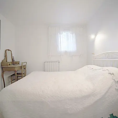 Le Clos Des Vignes Raphael B&B Saint-Raphaël